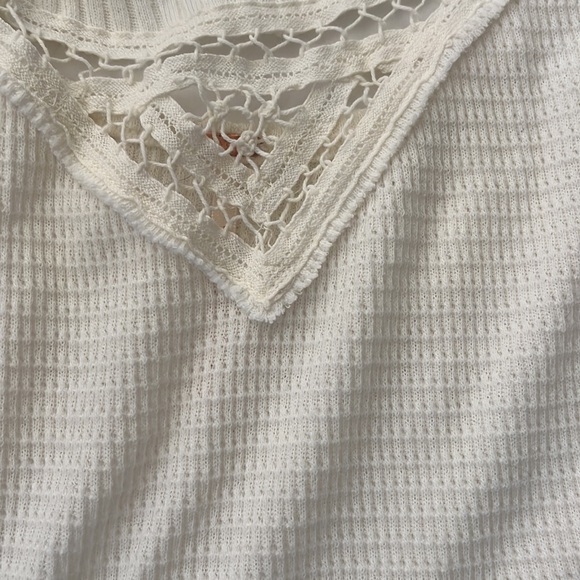 Free people lace crochet thermal - Picture 2 of 5